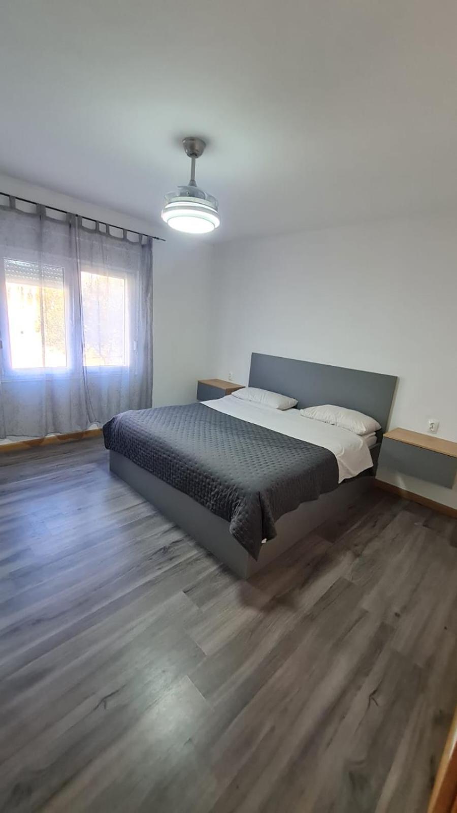 Apartmani Sandra Kaštela المظهر الخارجي الصورة